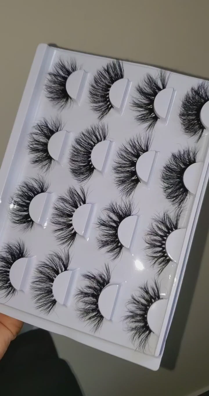 The Exotic Book of Lashes 30mm
