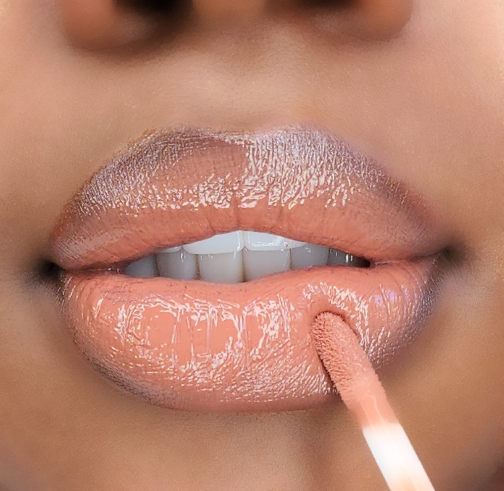 Truth Lip Gloss Lacquer - Mink Envy Lashes