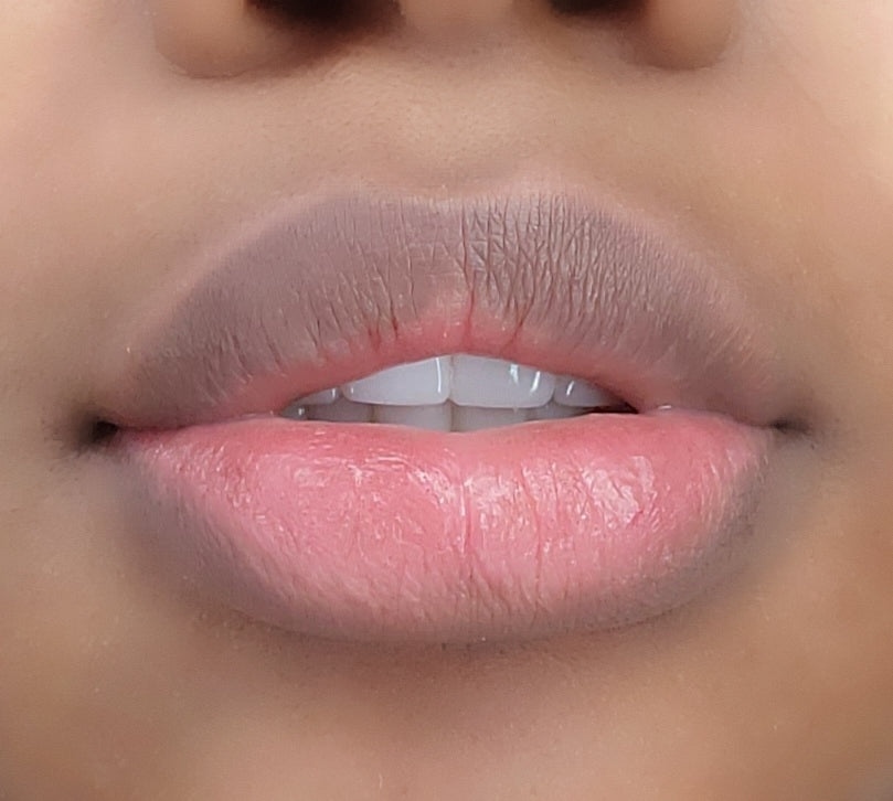 Flawless Lip Gloss Glassy Shine - Mink Envy Lashes