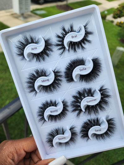 The MINI Wispy Book of Lashes 16-20mm - Mink Envy Lashes